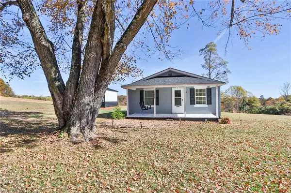 3400 Austin Traphill RD, Elkin, NC 28621