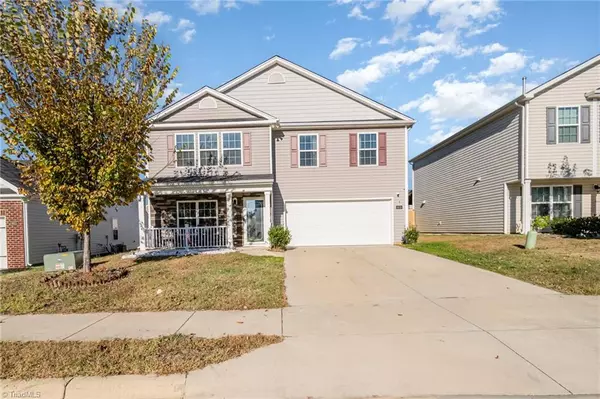 6819 Summerside DR, Whitsett, NC 27377