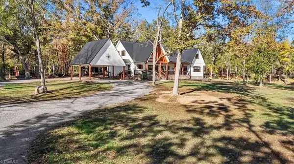 Robbins, NC 27325,151 Borden RD