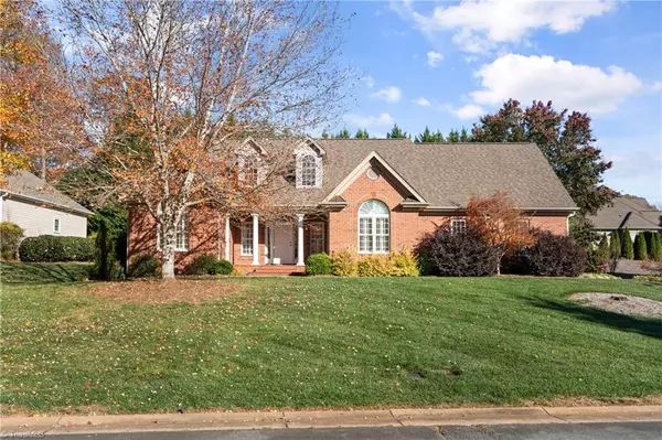 Winston-salem, NC 27106,4315 Stonehenge CT