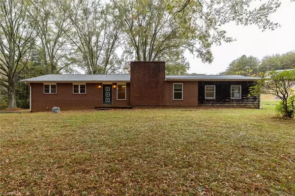 Walnut Cove, NC 27052,1692 NC Highway 8 And 89 S