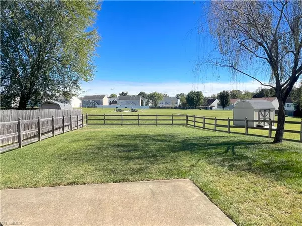 High Point, NC 27265,1349 Pondhaven DR