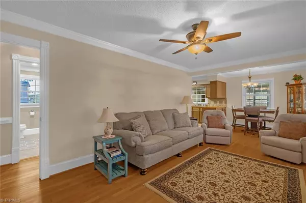 Oak Ridge, NC 27310,7553 NC Highway 68