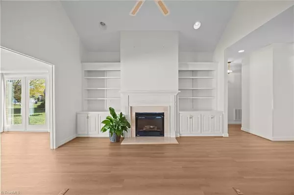 Burlington, NC 27215,418 Westhampton DR