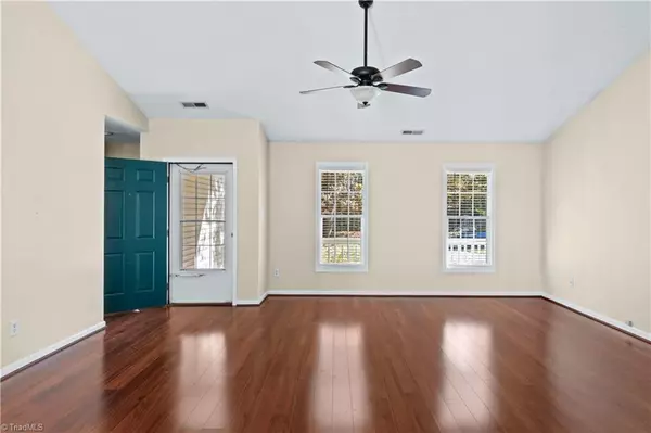 Winston-salem, NC 27106,1220 Millerwood DR