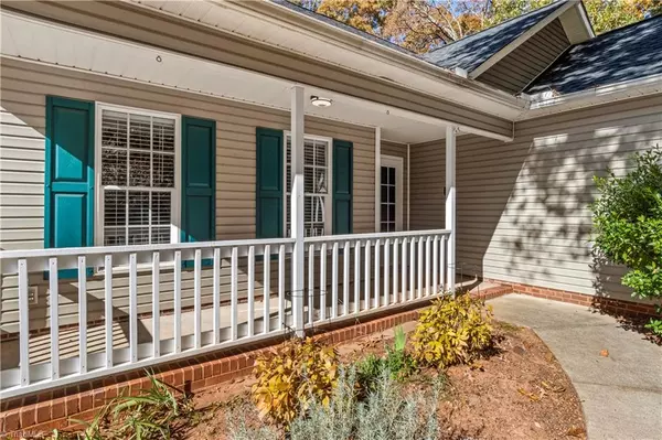 Winston-salem, NC 27106,1220 Millerwood DR