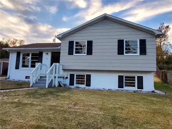 Greensboro, NC 27401,6 Llano CT