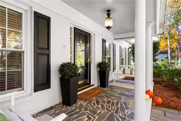 Winston-salem, NC 27104,3710 Kirklees RD