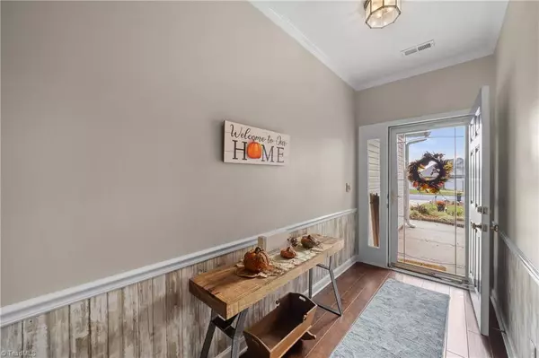 Kernersville, NC 27284,401 Charles Conner DR