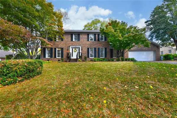 3706 Winged Foot DR, Greensboro, NC 27410