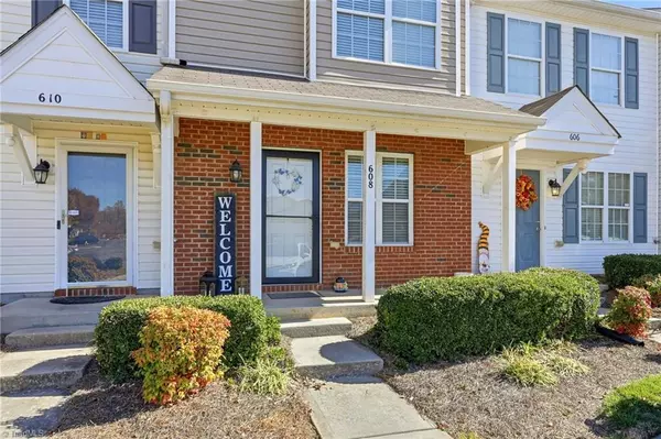 Greensboro, NC 27409,608 Grasswren WAY