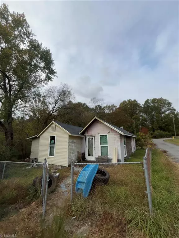 607 Truman ST, Eden, NC 27288