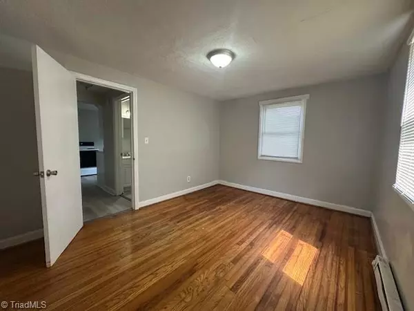 High Point, NC 27260,1013 Richland ST #B