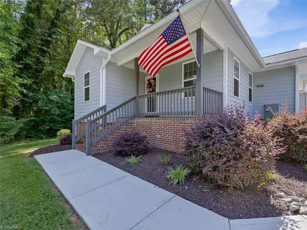 Siler City, NC 27344,707 Lakewood DR