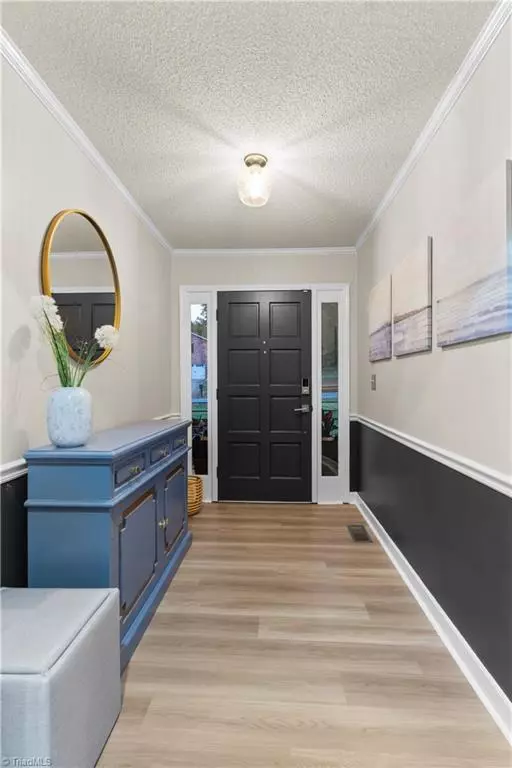 Clemmons, NC 27012,8006 Bridgewood RD