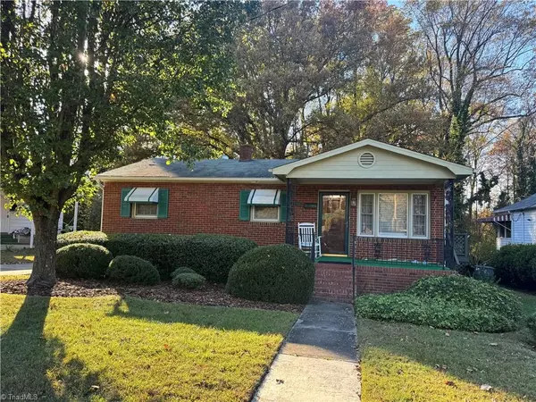 4106 Whitfield RD, Winston-salem, NC 27105