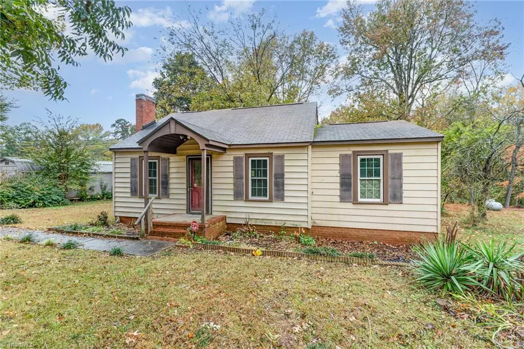 Asheboro, NC 27203,1807 Newell ST