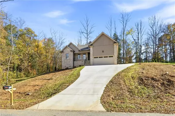 Walnut Cove, NC 27052,814 Montgomery CT