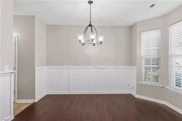 Winston-salem, NC 27107,4130 Crestwood CIR