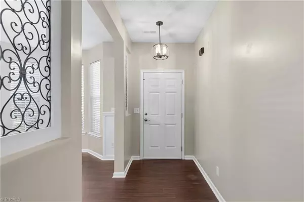 Winston-salem, NC 27107,4130 Crestwood CIR