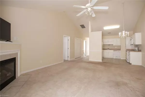 High Point, NC 27265,1318 Crosswinds DR