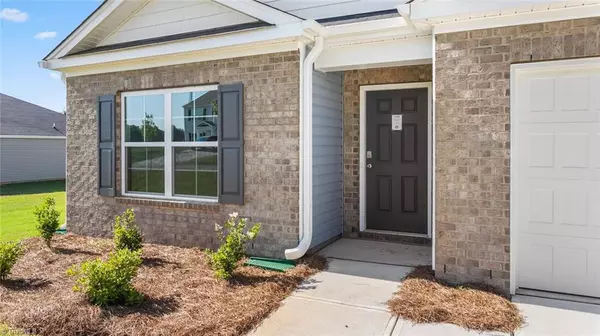 King, NC 27021,105 Preston Oaks DR