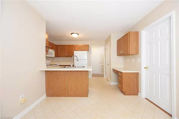 Winston-salem, NC 27106,111 Petree RD