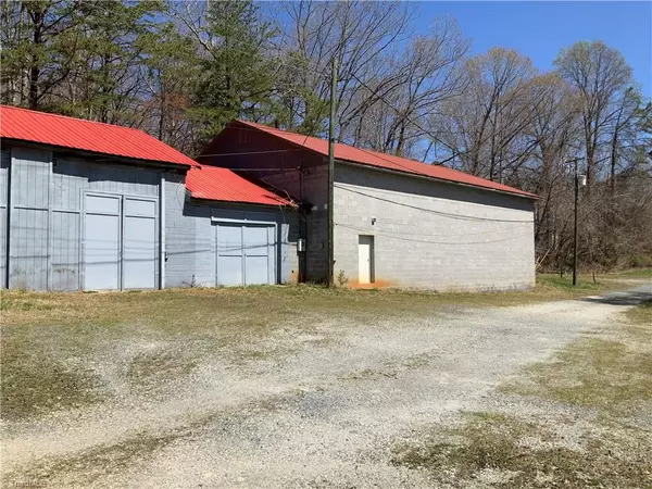 1631 Worthville RD, Randleman, NC 27317