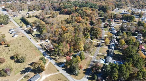 Jamestown, NC 27282,3412 Dillon RD