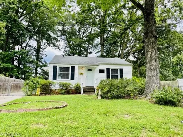 Greensboro, NC 27408,2718 Robin Hood DR