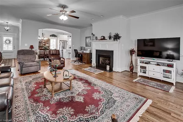 Asheboro, NC 27205,3526 Tot Hill Farm RD