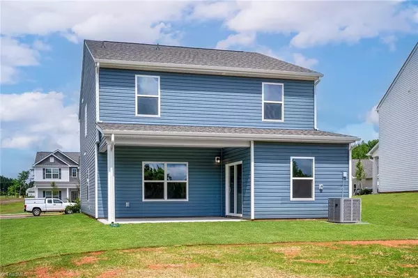 Winston-salem, NC 27107,421 Robindale CT