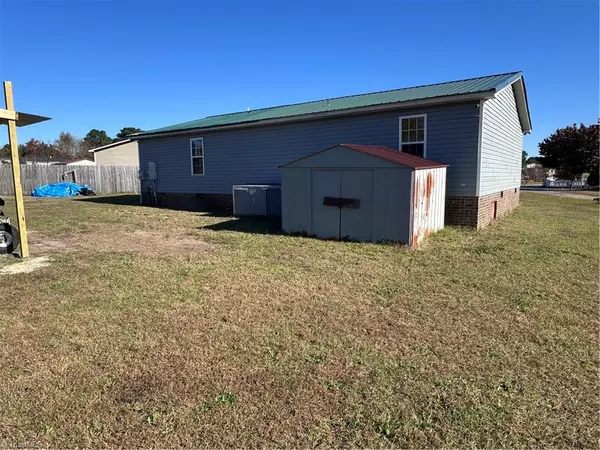 Cameron, NC 28326,275 Independence WAY