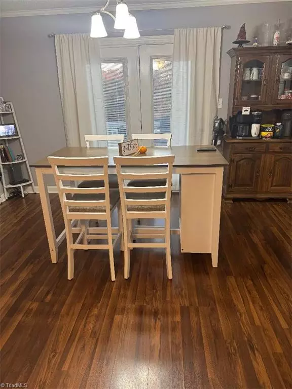 Thomasville, NC 27360,152 Wall AVE