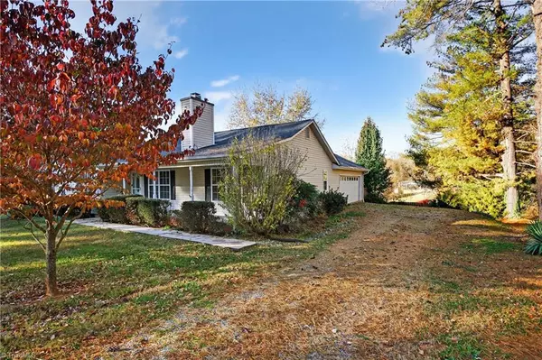 Winston-salem, NC 27105,3750 Tulip DR