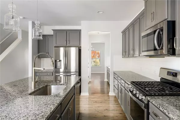 Pfafftown, NC 27040,4108 Medina CT