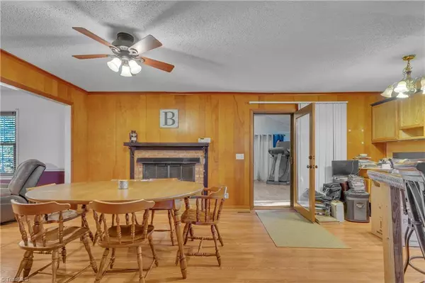 Asheboro, NC 27205,677 Kennedy Country DR