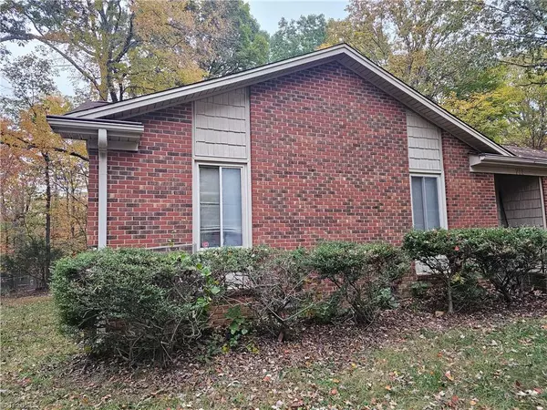 Rural Hall, NC 27045,711 Bundaberg LN