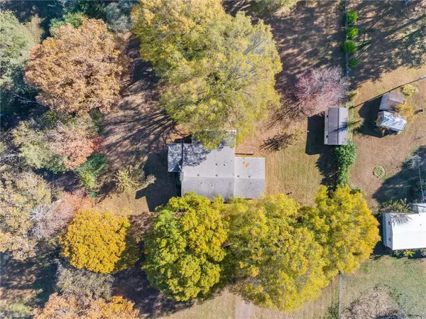 Mocksville, NC 27028,402 Spillman RD