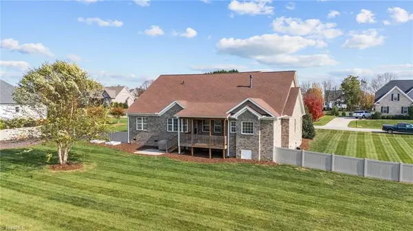 Advance, NC 27006,127 Wellington CT