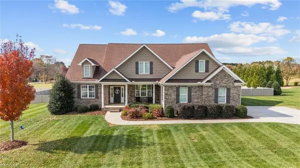 Advance, NC 27006,127 Wellington CT