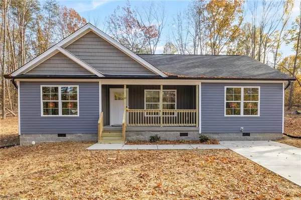 Eden, NC 27288,216 Knollwood DR