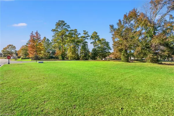 Calabash, NC 28467,494 S Middleton DR NW