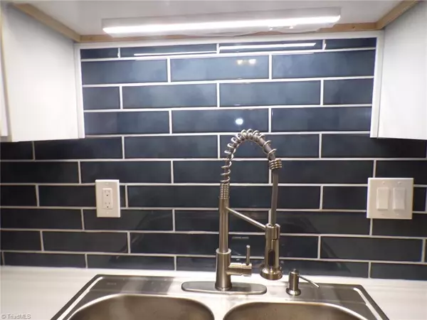 Greensboro, NC 27403,2105 Hardie CT