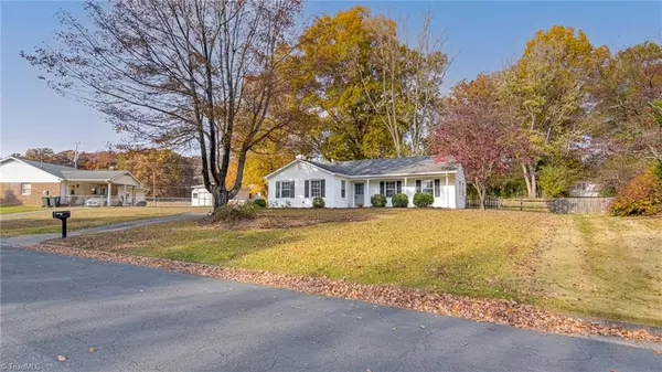 Greensboro, NC 27455,3108 Beaconwood DR