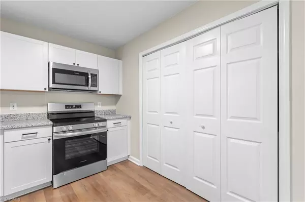 Salisbury, NC 28147,308 Hickory LN