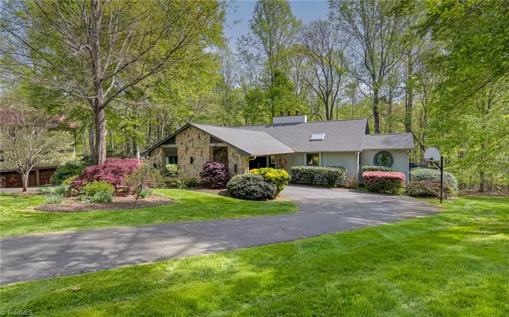 Winston-salem, NC 27104,217 Cedar TRL