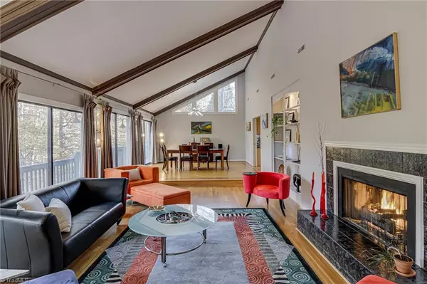 Winston-salem, NC 27104,217 Cedar TRL