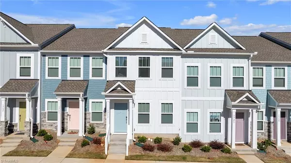 Winston-salem, NC 27103,1717 Granby Heights DR