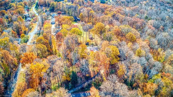 Kernersville, NC 27284,504 Ray West DR